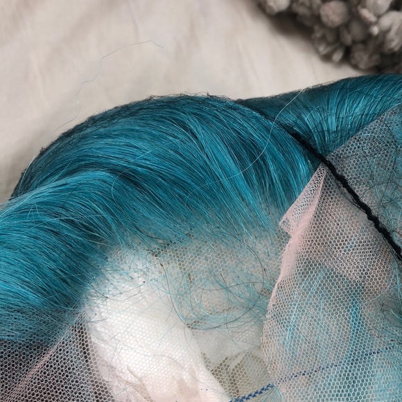 -SHORT BBY BLUE BOB HUMAN HAIR STRAIGHT LACEFRONT